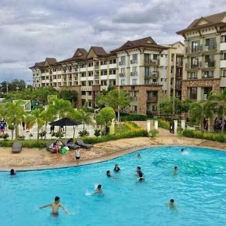 One Oasis A10 3Mins Walk Sm Mall,Free Pool - Wifi Davao City Esterno foto